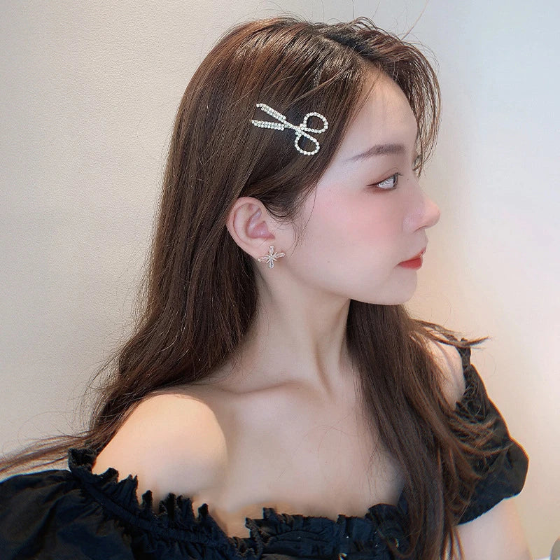 New Trendy Gold Color Letter Hair Clip Sweet Flower Leaf Crystal Alloy Hairgrip Women Girl Hairpins Headwear Hair Accessories