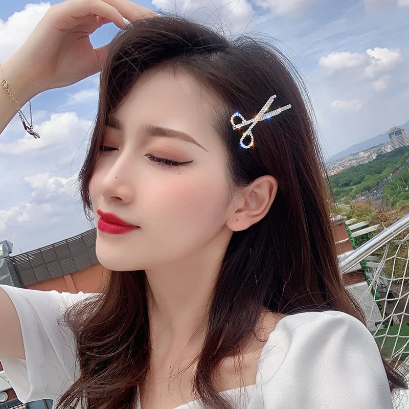 New Trendy Gold Color Letter Hair Clip Sweet Flower Leaf Crystal Alloy Hairgrip Women Girl Hairpins Headwear Hair Accessories