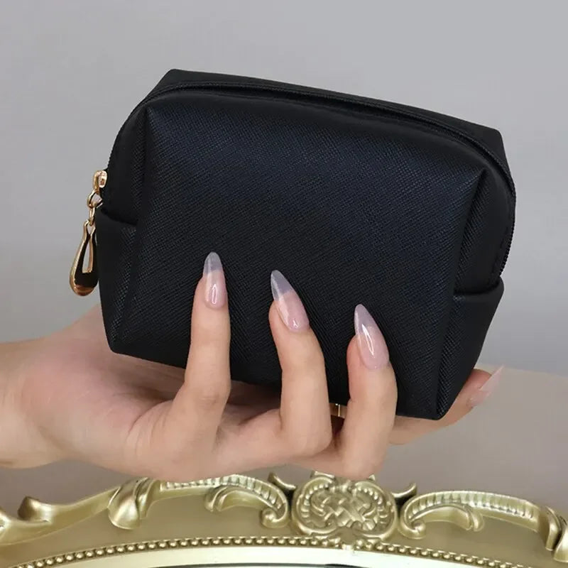 Mini Makeup Bags for Purse PU Cosmetic Bag Waterproof Toiletry Bag Traveling Makeup Bag Lipstick Cosmetic Pouch Travel Organizer