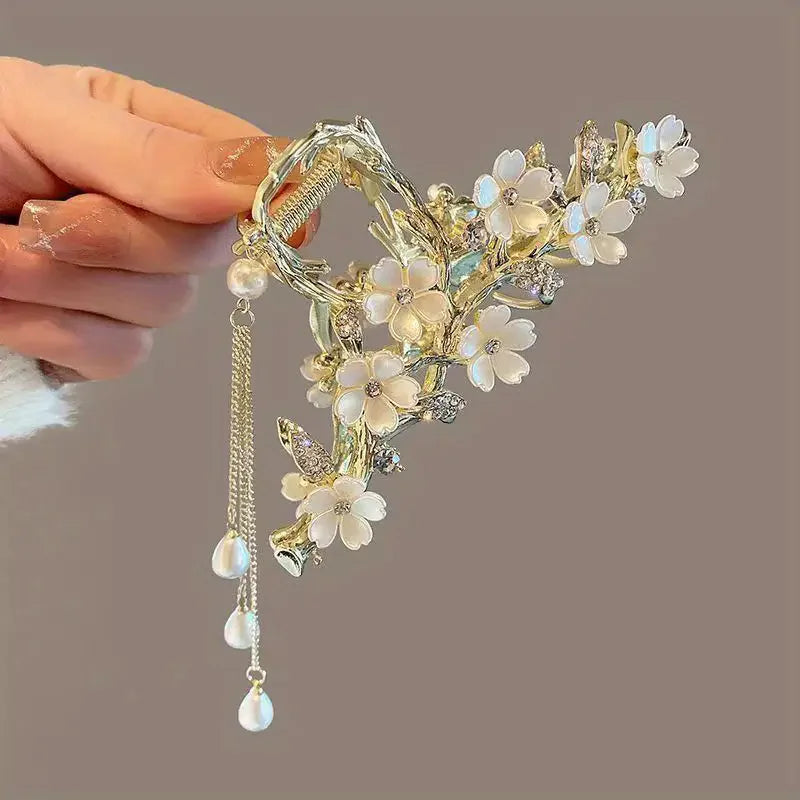1 elegant sparkling rhinestone flower hair clip - with decorative flowers, suitable for fashionable hair buns
