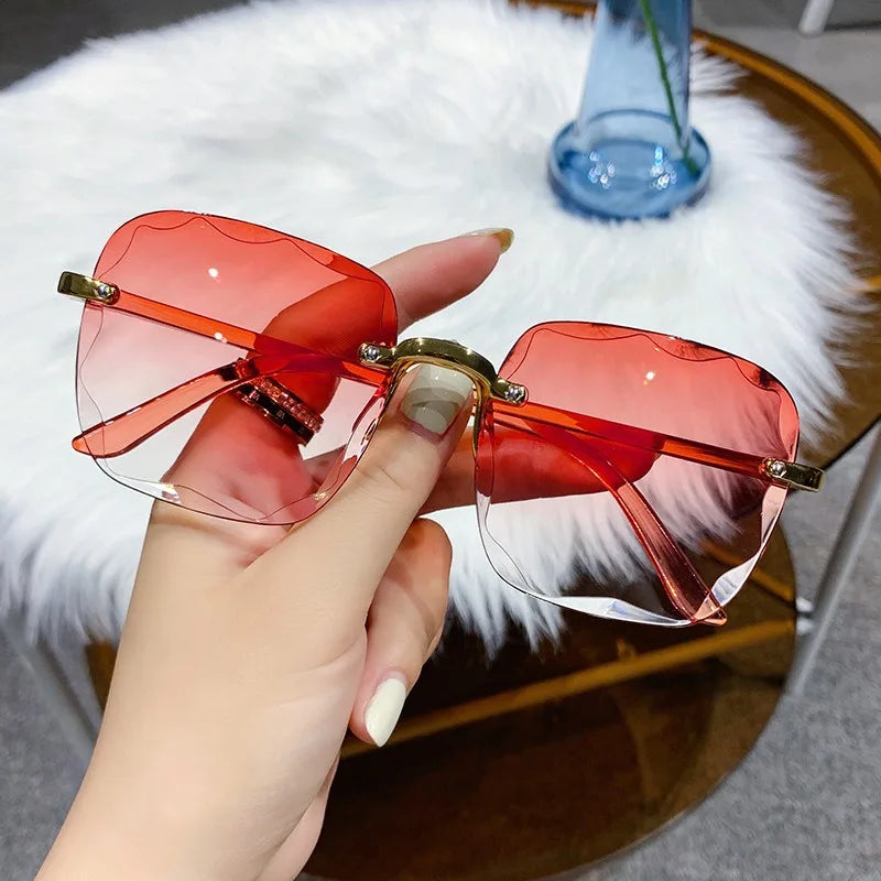Square Rimless Sunglasses Women Luxury Brand Designer Summer Red Glasses Fashion Sun Glasses for Men UV400 Shades Sunglass Woman