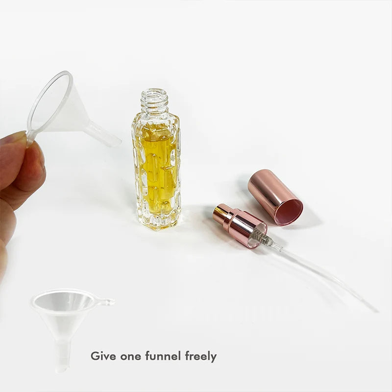 2Pcs 10ml Mini Perfume Spray Bottles  Portable Travel  Liquid  Perfume Containe Atomizer Deliver A Perfume Funnel